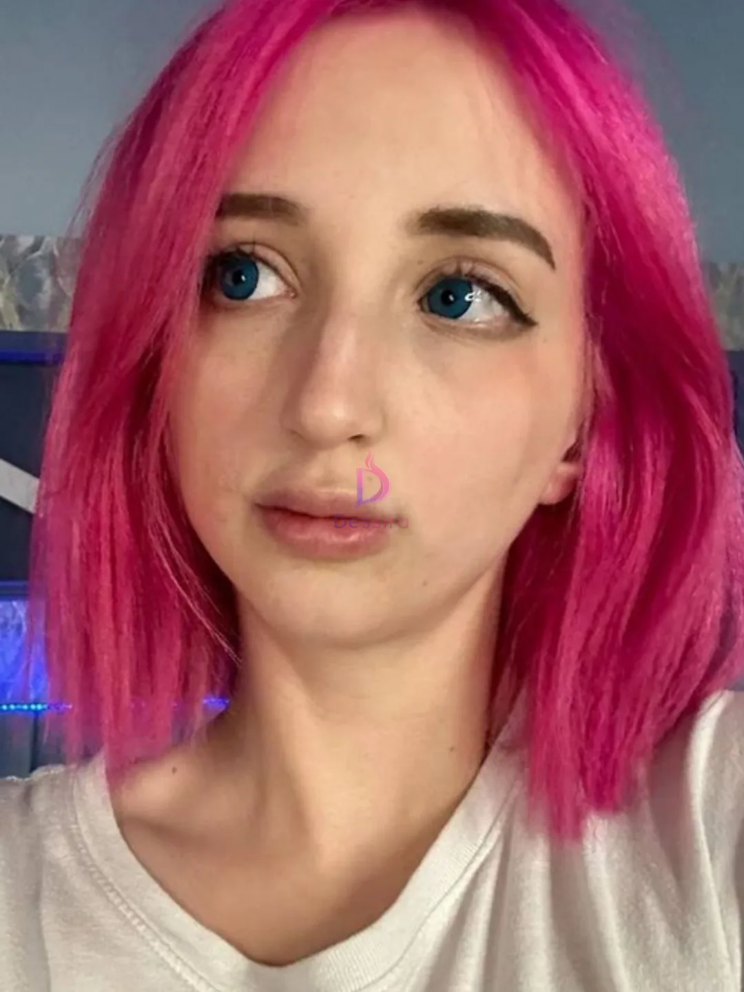 Лола Стефанова